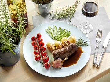 Le Bistro Sënnesräich cherche un(e) cuisinier(ère)